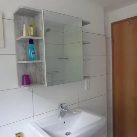 Fewo-Monteurwohnung Steger شقة *