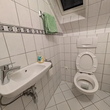 شقة Fewo-Monteurwohnung Steger Frammersbach